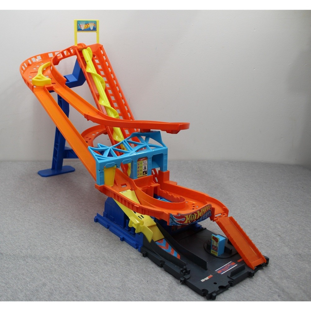 Hot Wheels Toy Unisex OS Orange City Spiral Drop Track Set Stunt Action